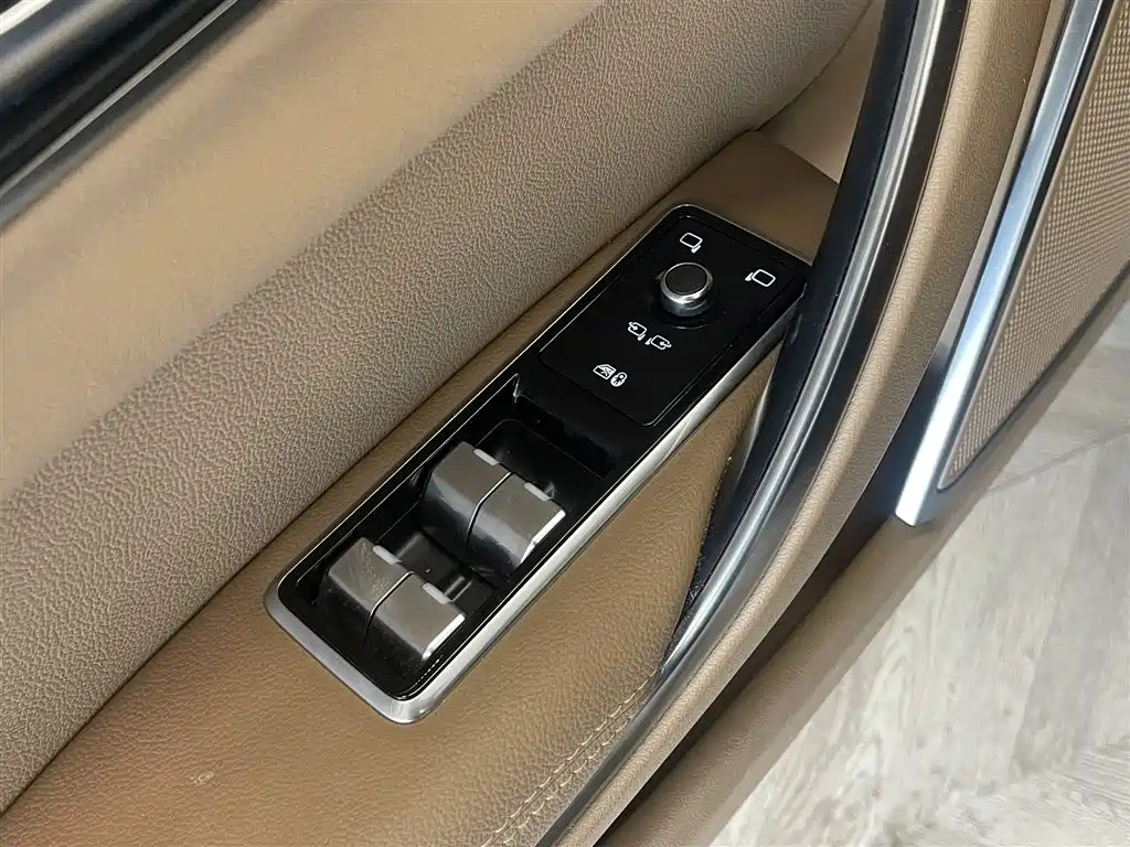 Jaguar Jaguar XFL 2023 XFL 2.0T P250 RWD Luxury Gold Edition 2023 - thumbnail 20