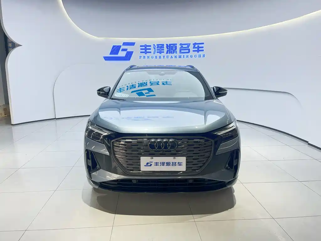 Audi Audi Q4 e-tron 2024 50 e-tron quattro Dark Night Edition 2024 - thumbnail 2