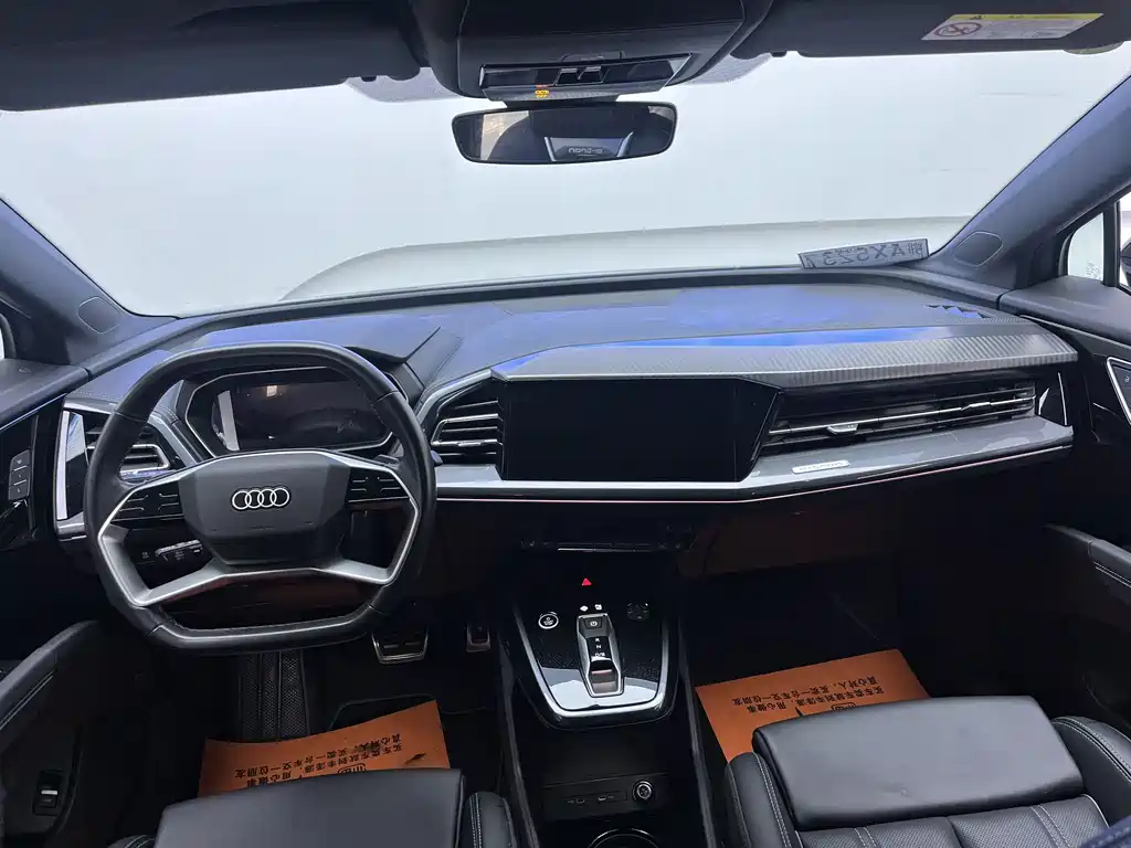 Audi Audi Q4 e-tron 2024 50 e-tron quattro Dark Night Edition 2024 - thumbnail 10