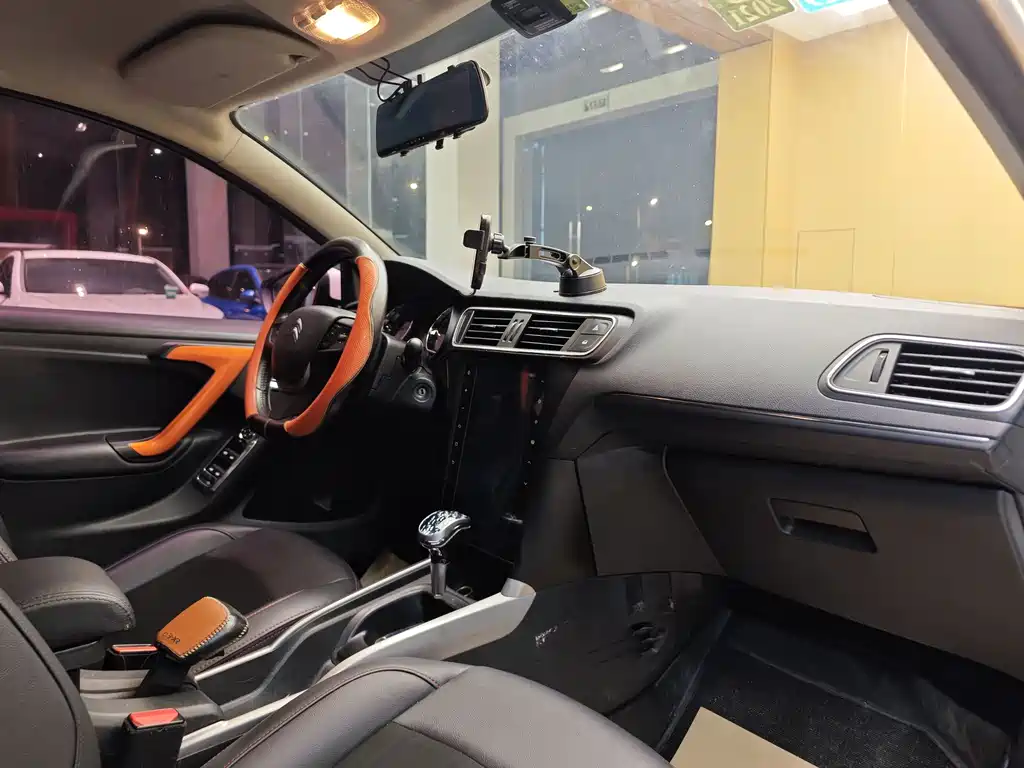 Citroen Citroen C3-XR 2017 1.6L Automatic Pioneer Edition 2017 - thumbnail 29
