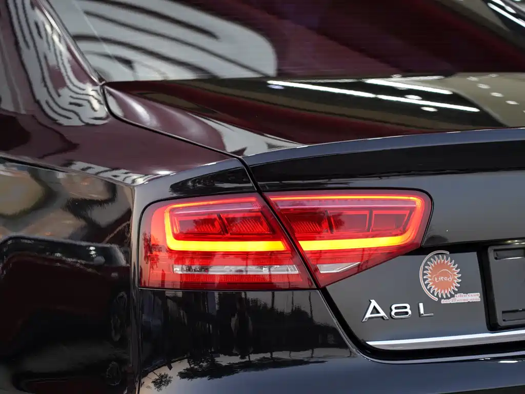 Audi Audi A8 2013 A8L 45 TFSI quattro Comfort Line 2015 - thumbnail 4