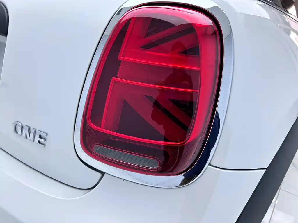 MINI MINI 2023 1.5T ONE 2024 - thumbnail 23