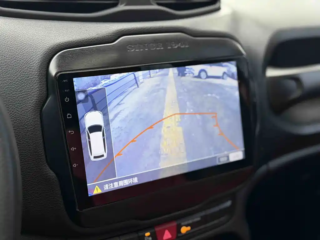 Jeep Jeep Renegade 2017 180T Automatic High Energy Edition 2017 - thumbnail 6