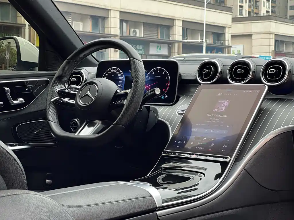 Mercedes-Benz Mercedes-Benz C-Class 2022 Model Year Facelift C 200 L Sport Edition 2022 - thumbnail 16