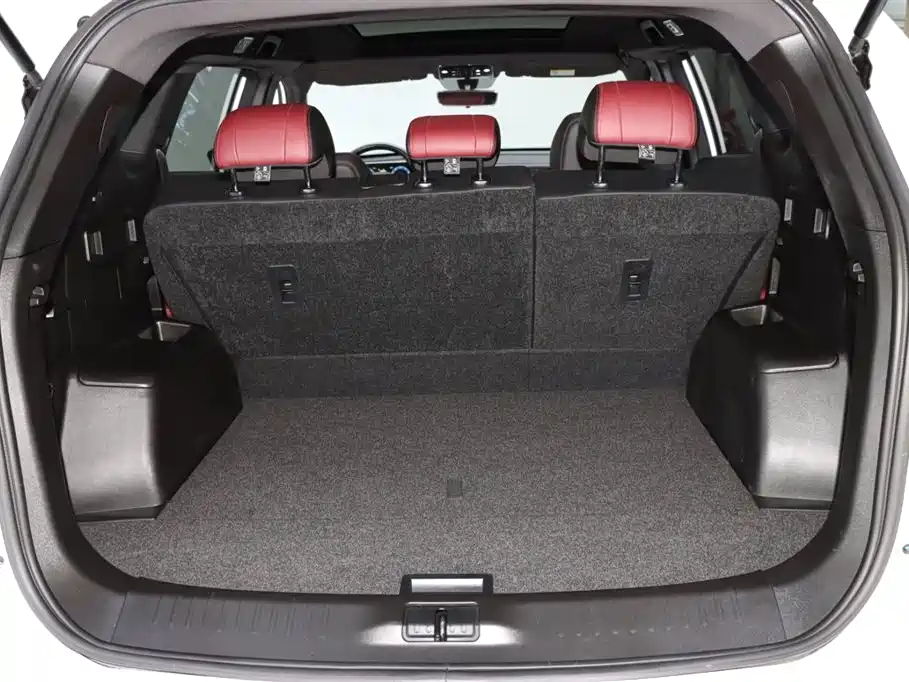 Jetour Jetour X70 Plus 2021 1.6T DCT Star 5-seater 2022 - thumbnail 17