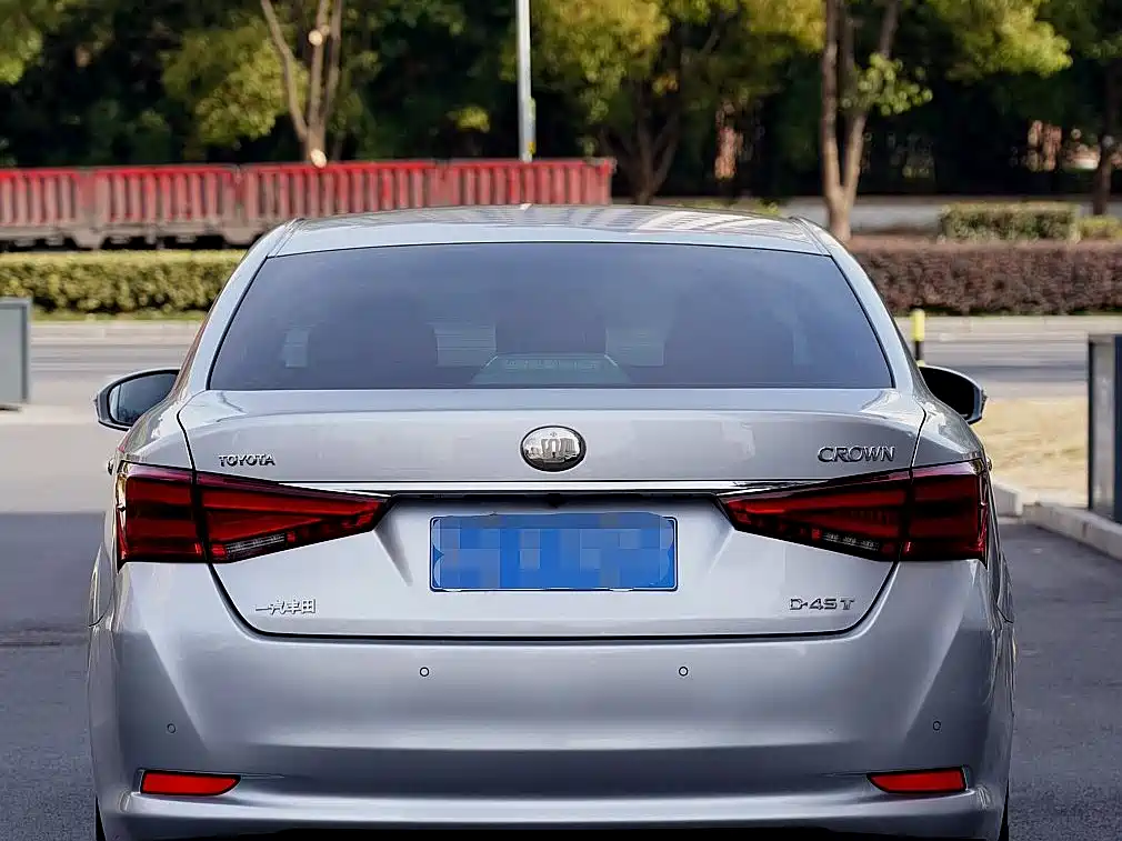 Toyota Crown 2017 2.0T Sport Edition 2017 - thumbnail 4