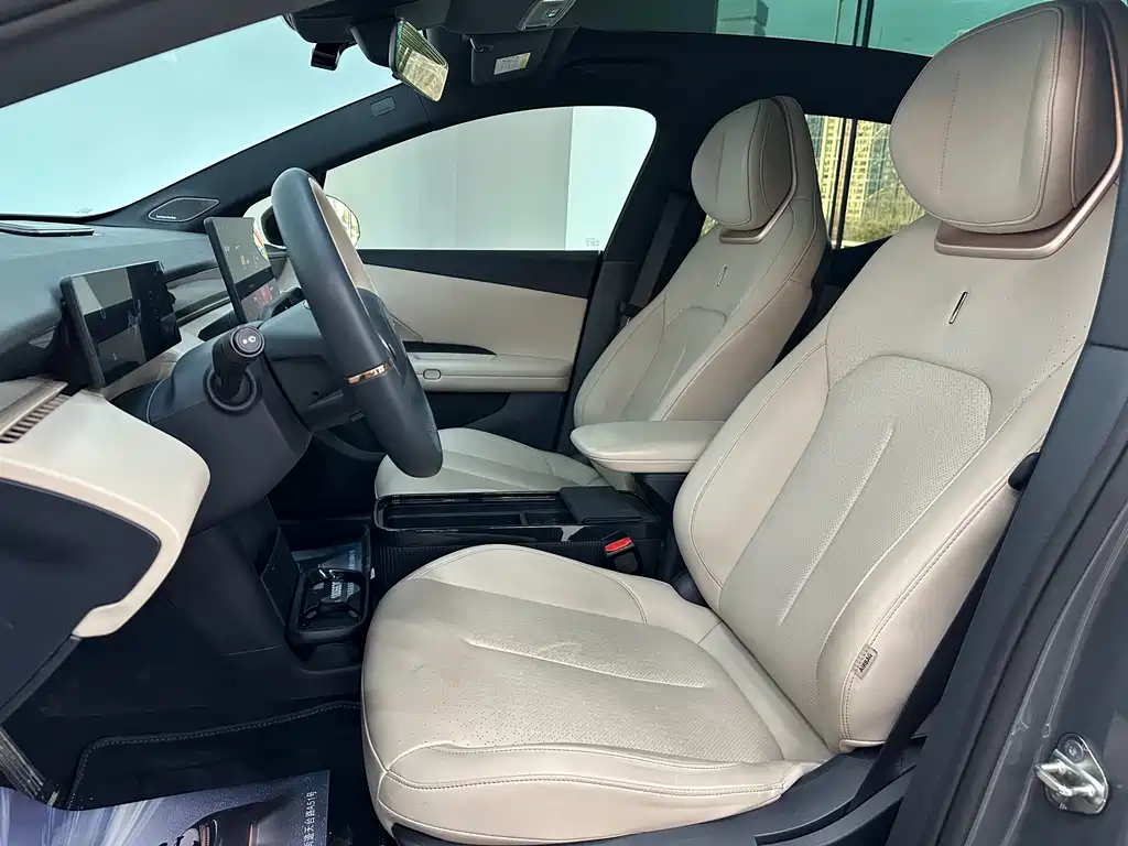 Lynk & Co Lynk & Co Z20 2025 530km RWD Pro 2025 - thumbnail 17