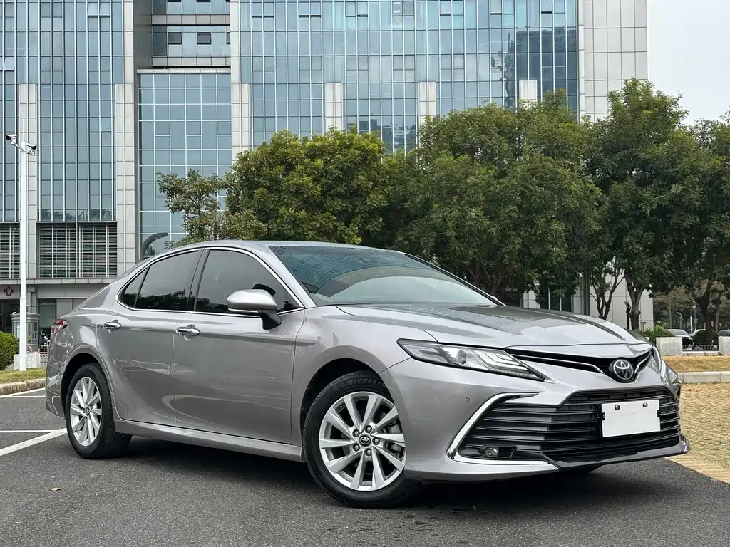 Toyota Camry 2021 2.0G Luxury Edition 2022 - thumbnail 3
