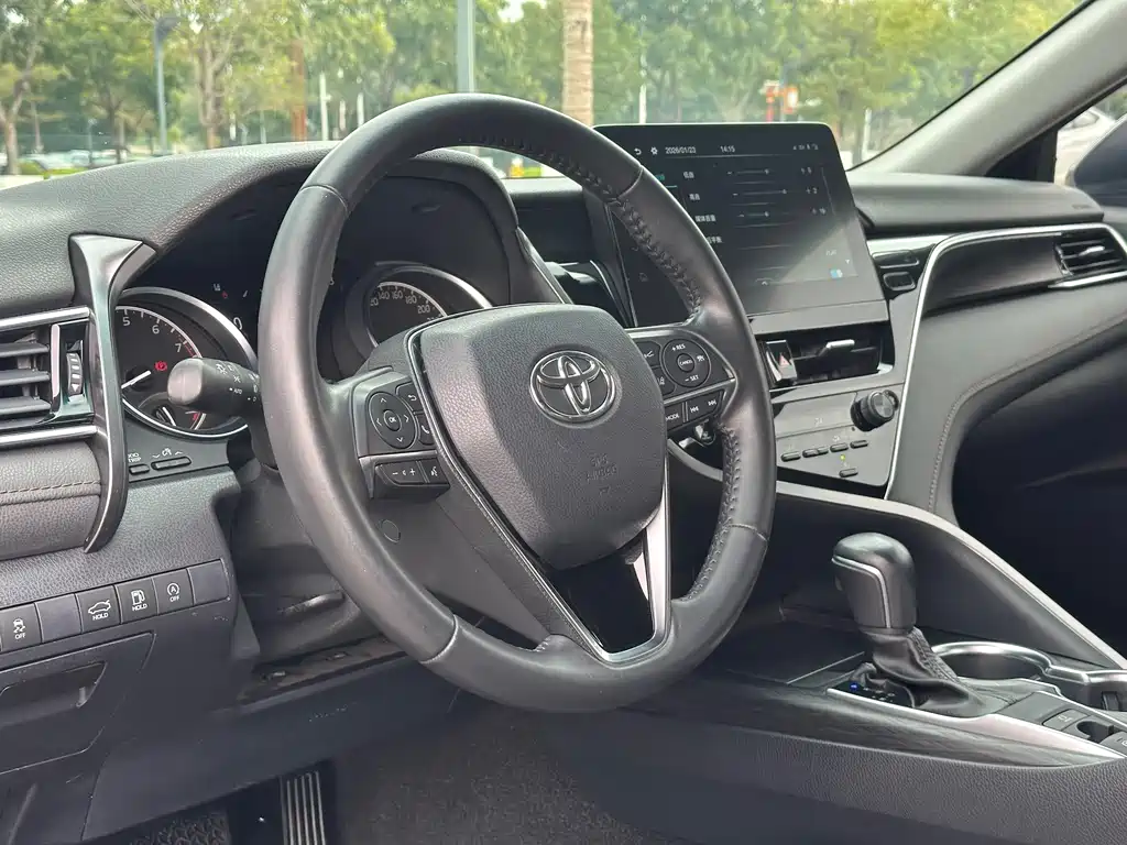 Toyota Camry 2021 2.0G Luxury Edition 2022 - thumbnail 6