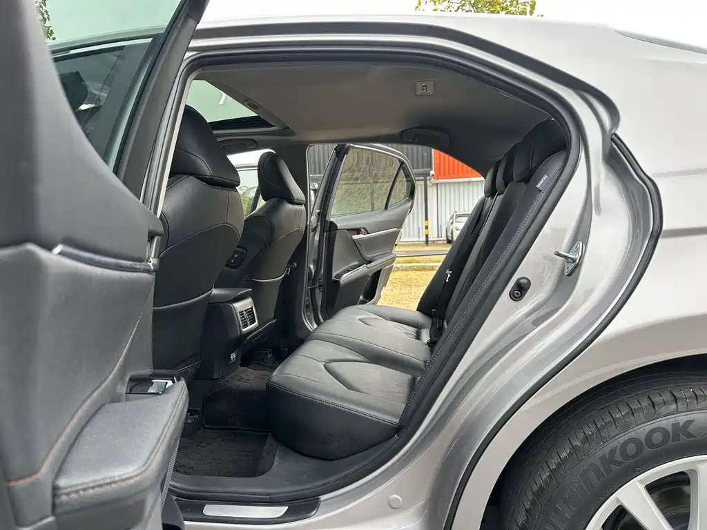 Toyota Camry 2021 2.0G Luxury Edition 2022 - thumbnail 10