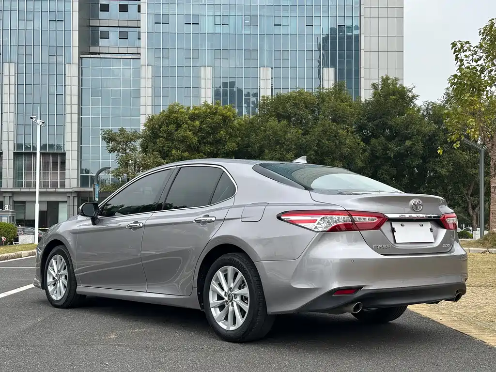 Toyota Camry 2021 2.0G Luxury Edition 2022 - thumbnail 11