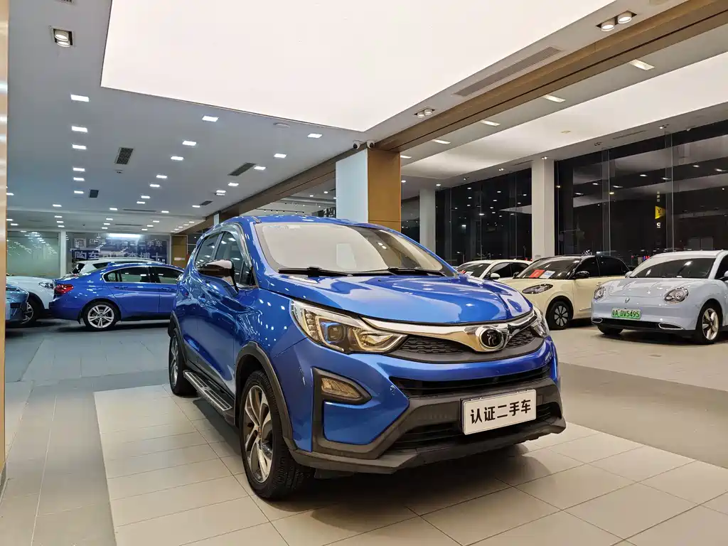 BYD Yuan 2016 1.5L Automatic Luxury Edition 2017 - thumbnail 4