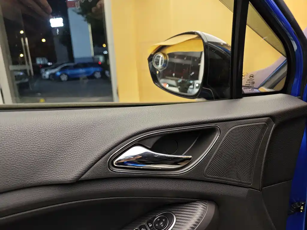 BYD Yuan 2016 1.5L Automatic Luxury Edition 2017 - thumbnail 8