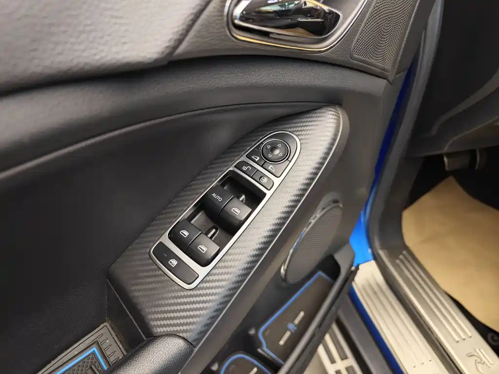 BYD Yuan 2016 1.5L Automatic Luxury Edition 2017 - thumbnail 9