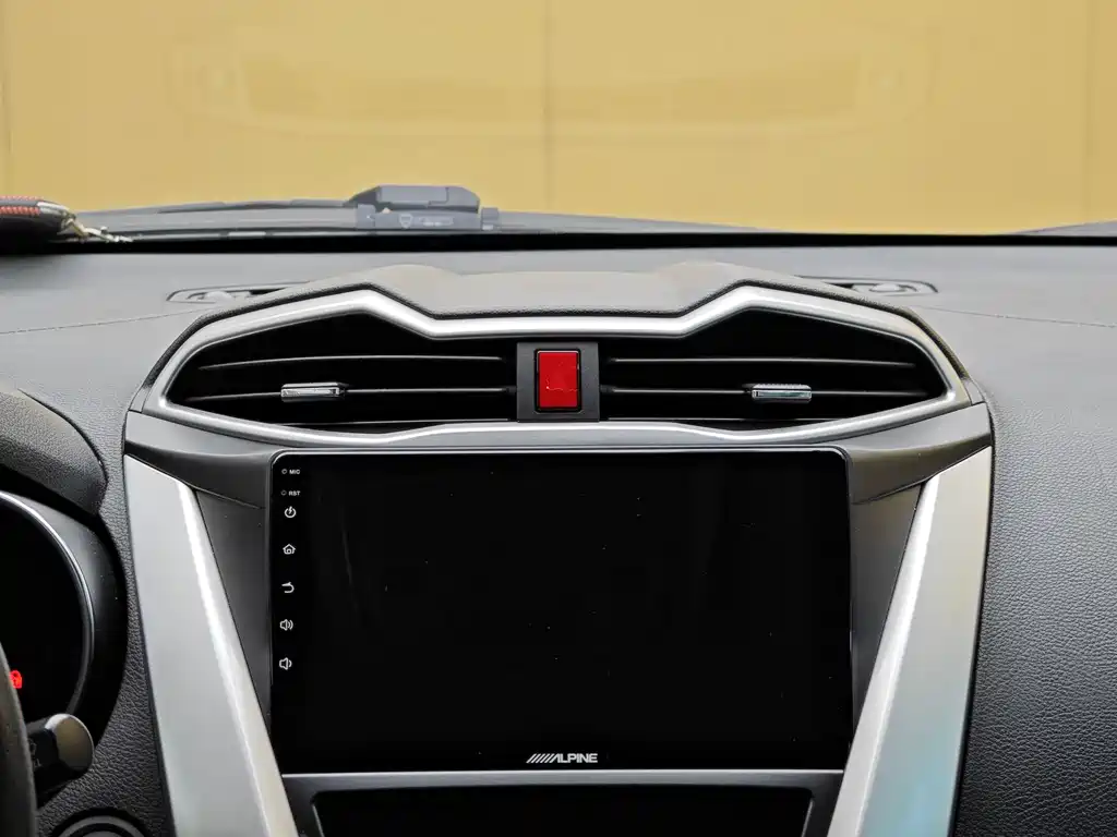 BYD Yuan 2016 1.5L Automatic Luxury Edition 2017 - thumbnail 15