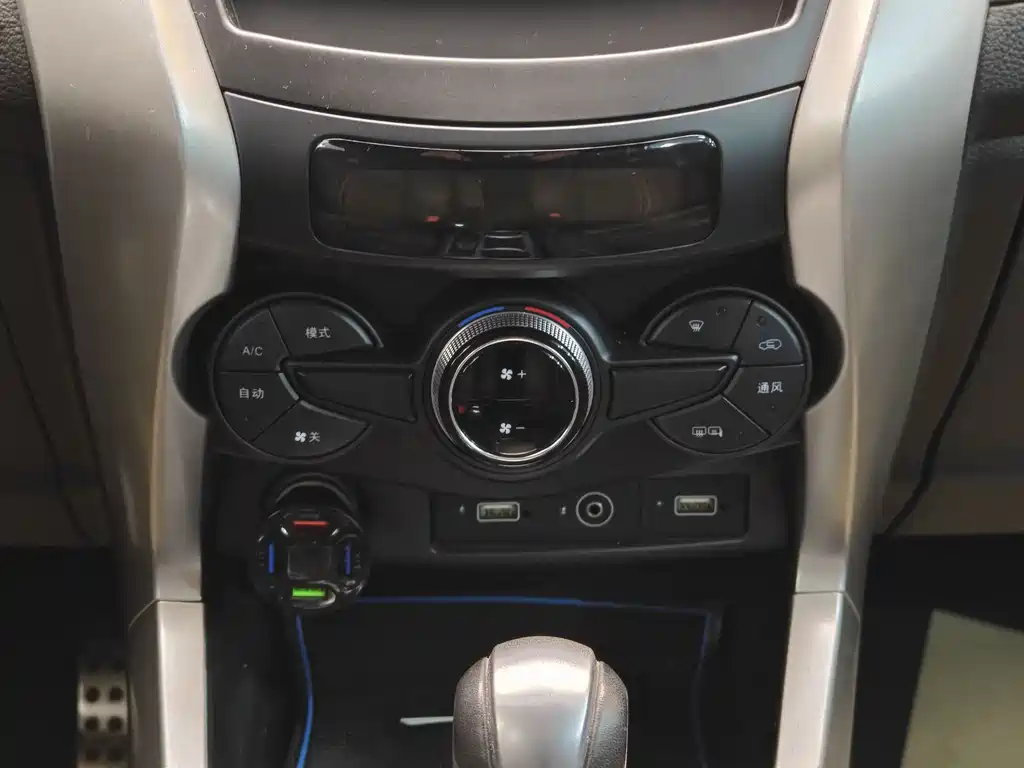 BYD Yuan 2016 1.5L Automatic Luxury Edition 2017 - thumbnail 16