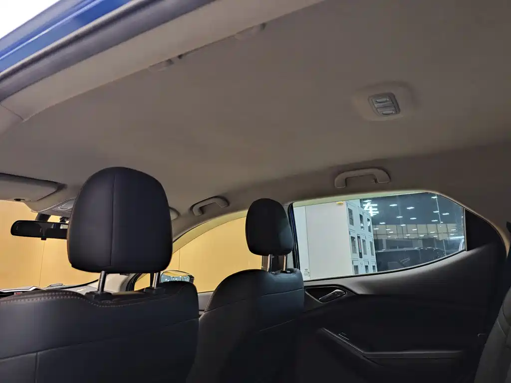 BYD Yuan 2016 1.5L Automatic Luxury Edition 2017 - thumbnail 22