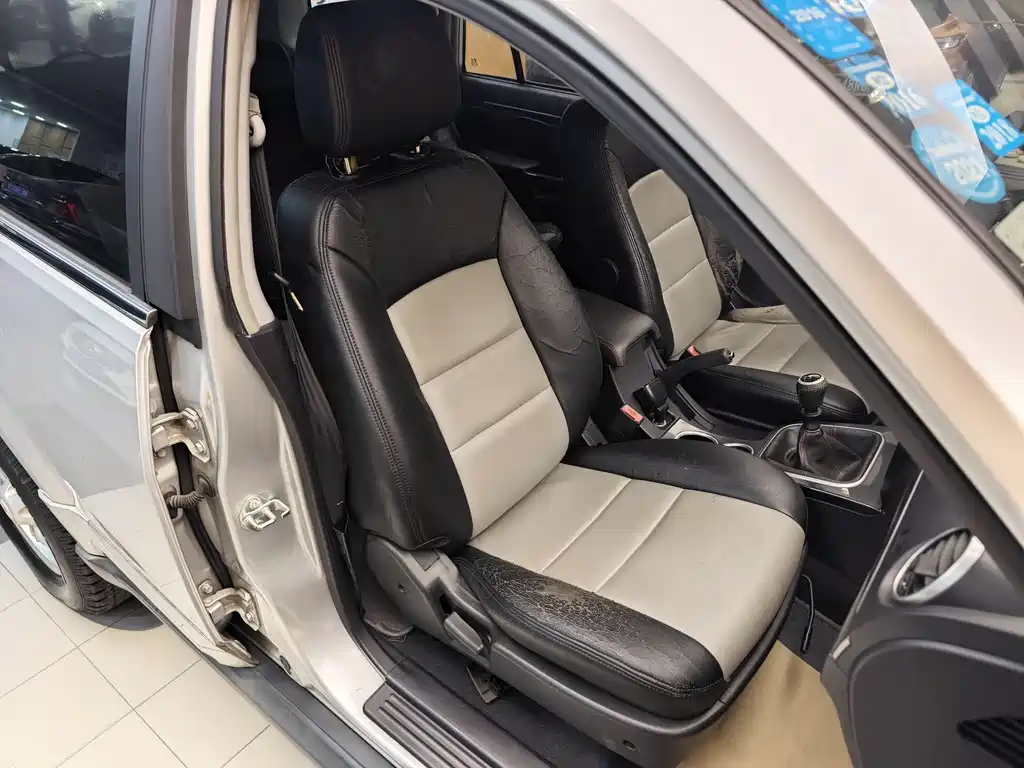 Haval Haval H5 Classic 2013 Model Smart Supreme Edition 2.0T Manual 2WD Progressive Type 2014 - thumbnail 30