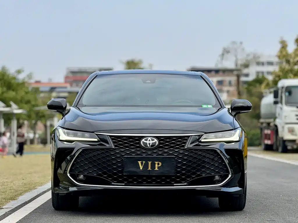Toyota Toyota Avalon 2023 2.5L Luxury Edition 2024 - thumbnail 2