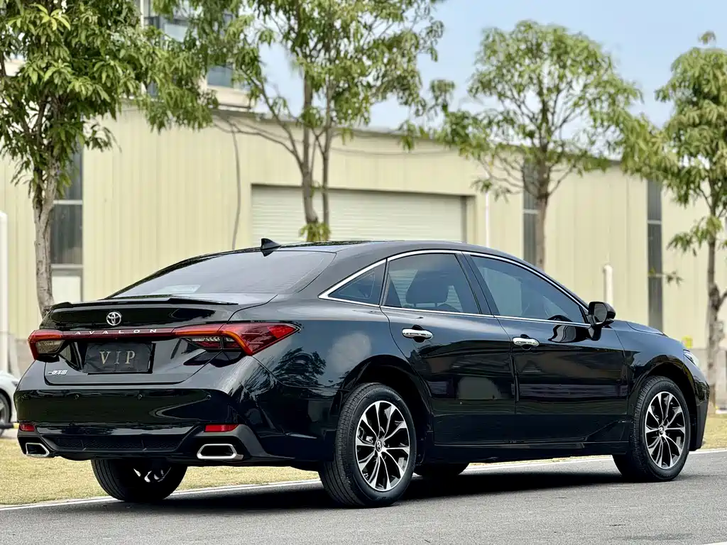 Toyota Toyota Avalon 2023 2.5L Luxury Edition 2024 - thumbnail 6