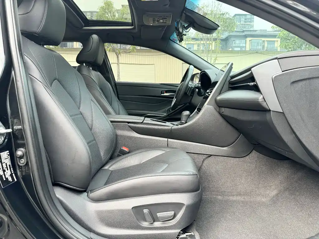 Toyota Toyota Avalon 2023 2.5L Luxury Edition 2024 - thumbnail 16