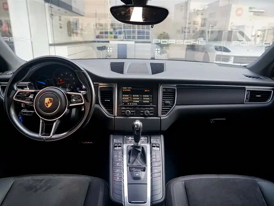 Porsche Porsche Macan 2016 Macan 2.0T 2016 - thumbnail 11