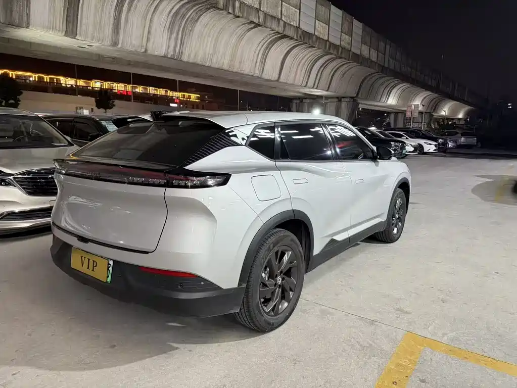 DF Motors DFM Fengshen L7 2025 518 Enjoy Champion Edition 2025 - thumbnail 10