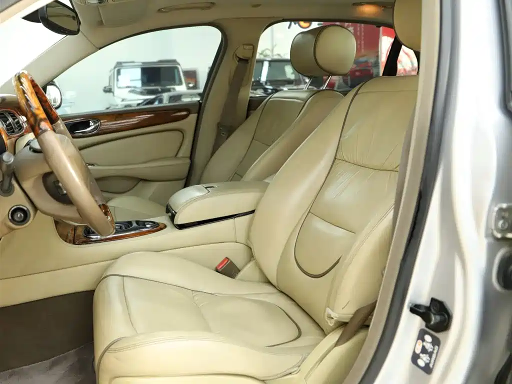 Jaguar Jaguar XJ 2005 XJ6L 3.0 2006 - thumbnail 6