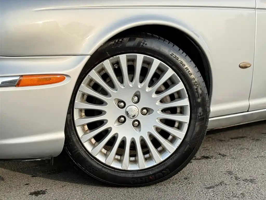 Jaguar Jaguar XJ 2005 XJ6L 3.0 2006 - thumbnail 27