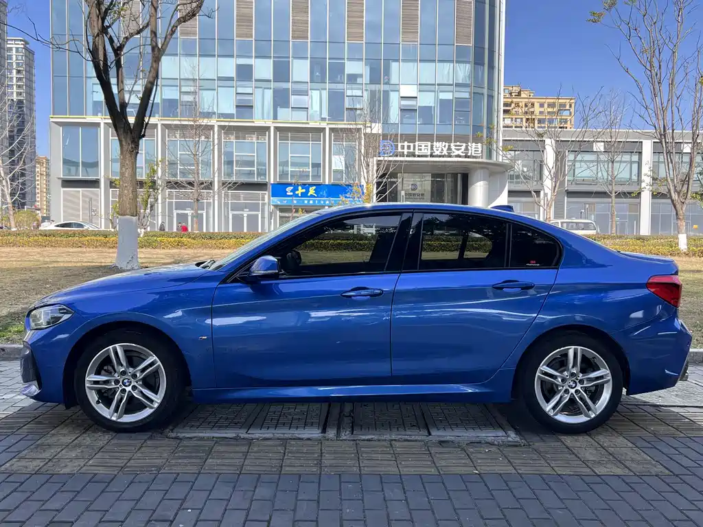 BMW BMW 1 Series 2019 118i M Sport Package 2019 - thumbnail 5