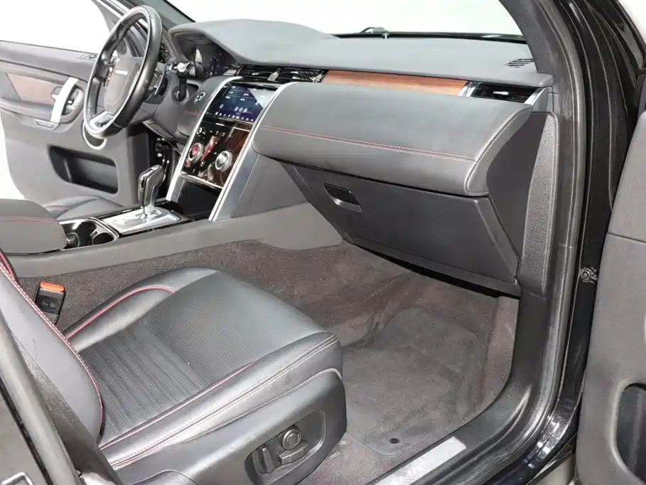 Land Rover Discovery Sport 2020 249PS R-Dynamic Performance Technology Edition 7-seater 2021 - thumbnail 8
