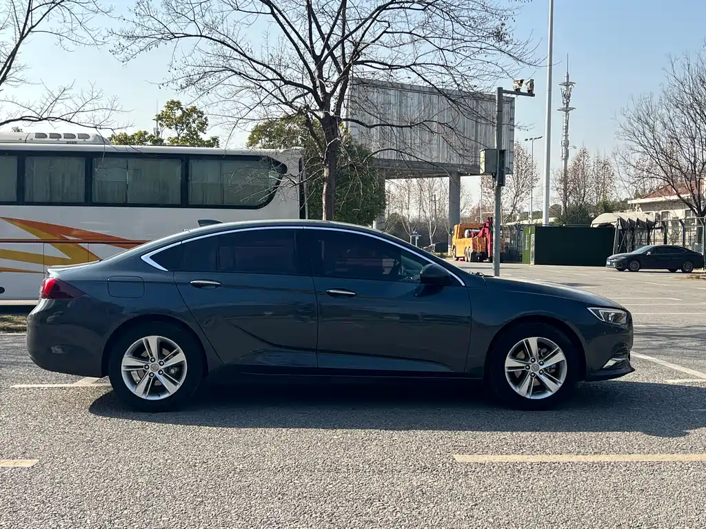 Buick Buick Regal 2019 20T Essential Edition国VI 2020 - thumbnail 8
