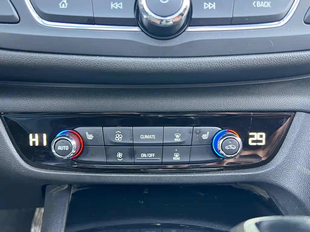 Buick Buick Regal 2019 20T Essential Edition国VI 2020 - thumbnail 18