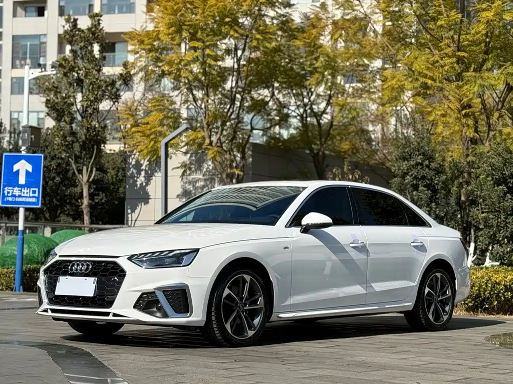 Audi Audi A4L 2022 40 TFSI Fashion Dynamic Edition 2022