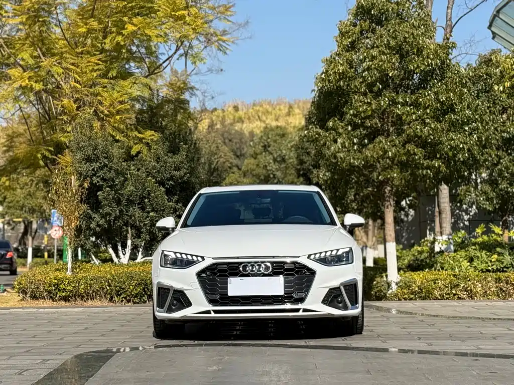 Audi Audi A4L 2022 40 TFSI Fashion Dynamic Edition 2022 - thumbnail 2