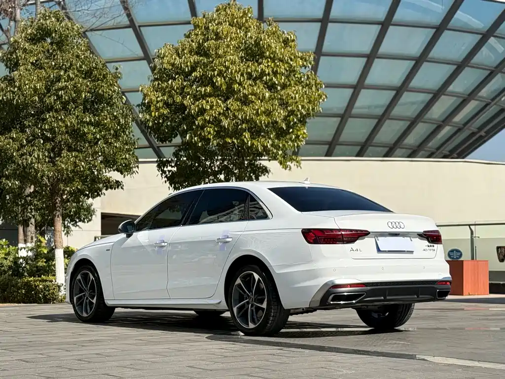 Audi Audi A4L 2022 40 TFSI Fashion Dynamic Edition 2022 - thumbnail 9