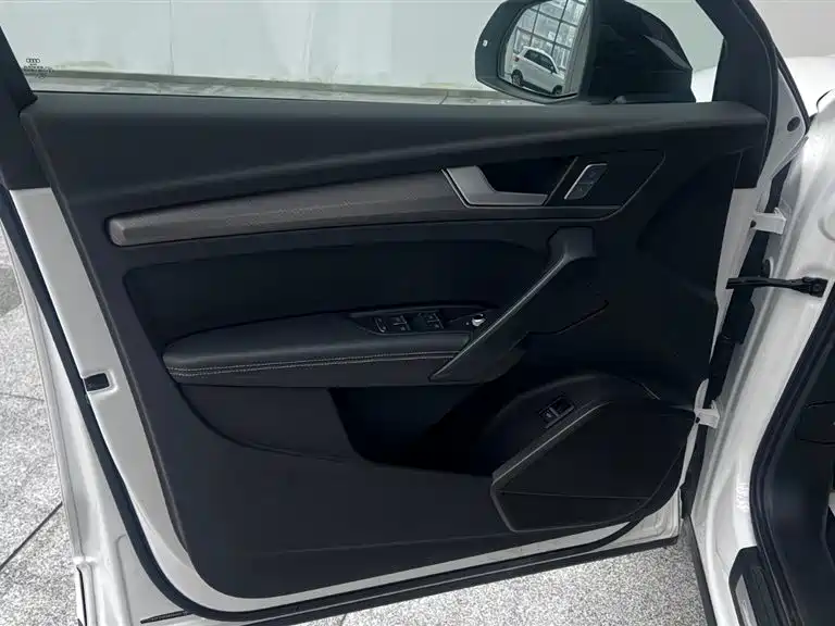 Audi Audi Q5L 2024 40 TFSI Premium Dynamic Edition 2024 - thumbnail 17