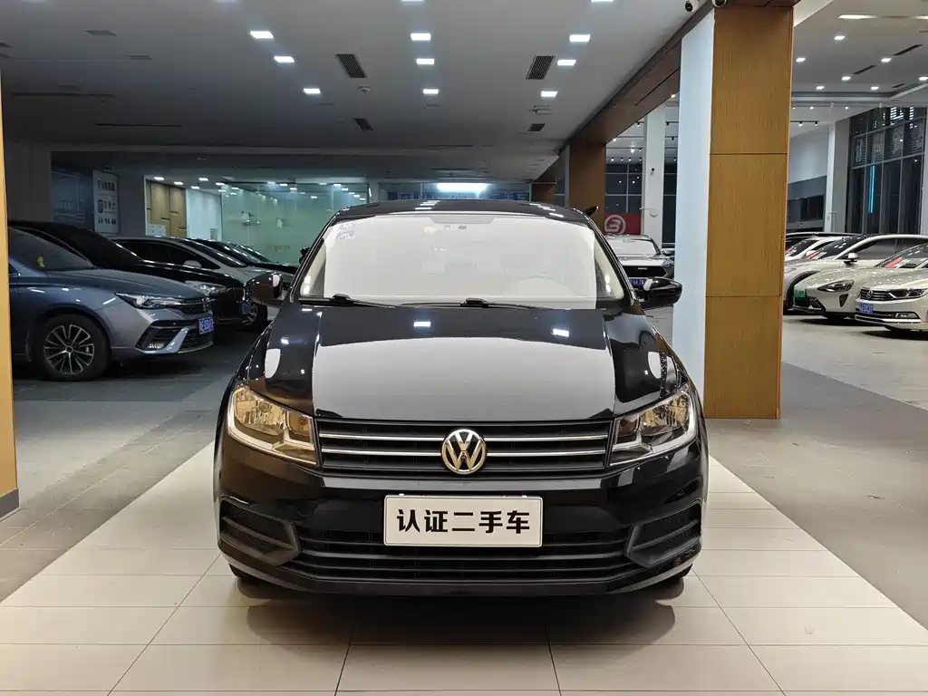 Volkswagen Volkswagen Santana 2016 1.6L Automatic Fashion Edition 2018 - thumbnail 3