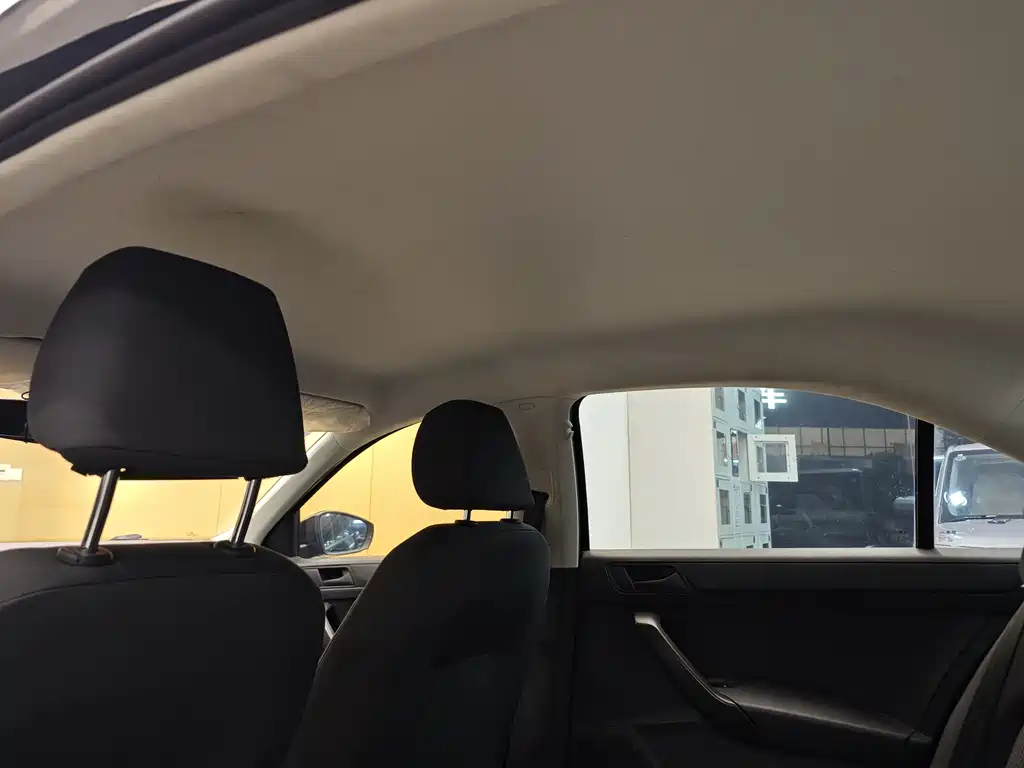 Volkswagen Volkswagen Santana 2016 1.6L Automatic Fashion Edition 2018 - thumbnail 22