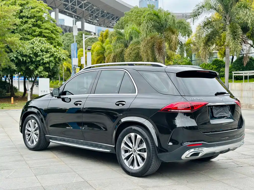 Mercedes-Benz Mercedes-Benz GLE 2022 GLE 350 4MATIC Fashion Edition 2021 - thumbnail 3