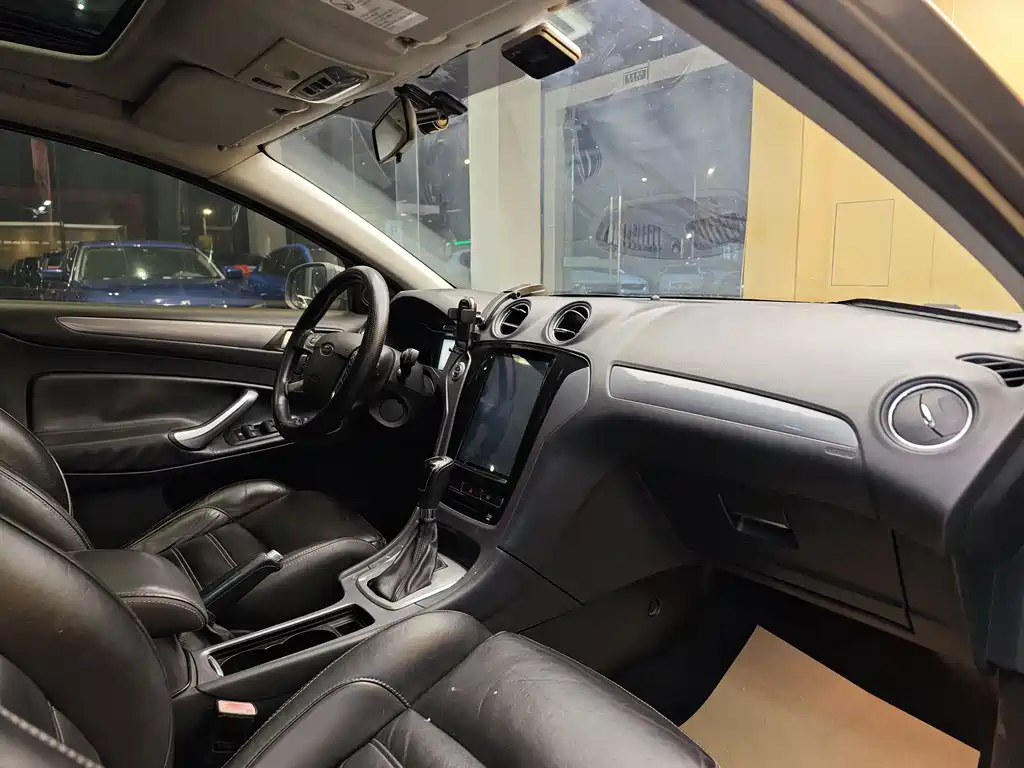 Ford Ford Mondeo Zhi Sheng 2011 2.0L GTDi240 Luxury Sport Edition 2011 - thumbnail 28