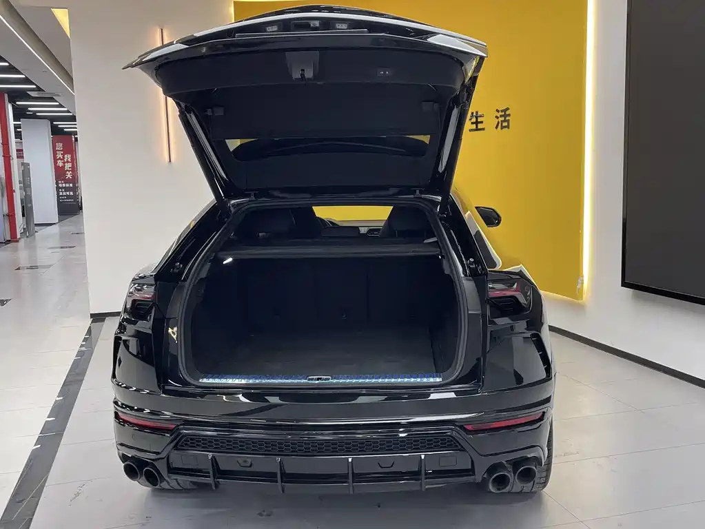 Lamborghini Lamborghini Urus 2021 4.0T V8 2023 - thumbnail 8