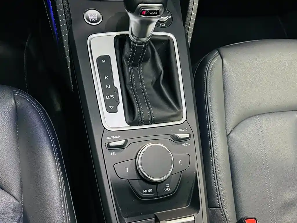 Audi Audi Q2L 2024 35 TFSI Fashion Elegant Edition 2024 - thumbnail 14