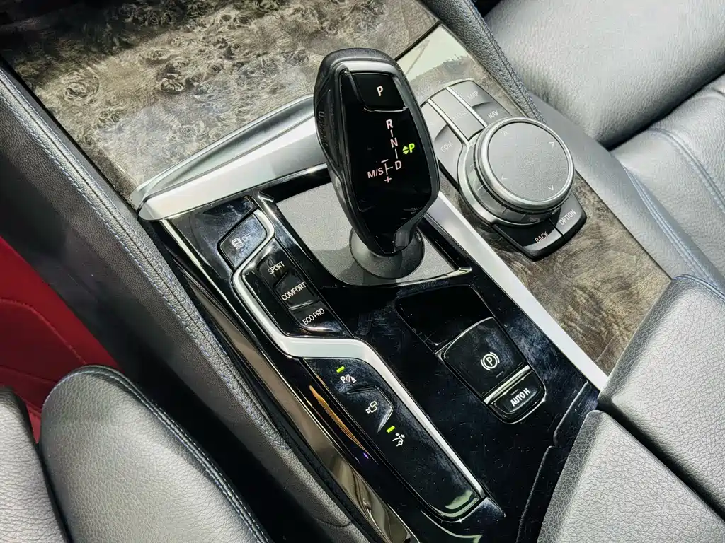 BMW BMW 6 Series GT 2021 Model Year Facelift 630i M Sport Package 2021 - thumbnail 12