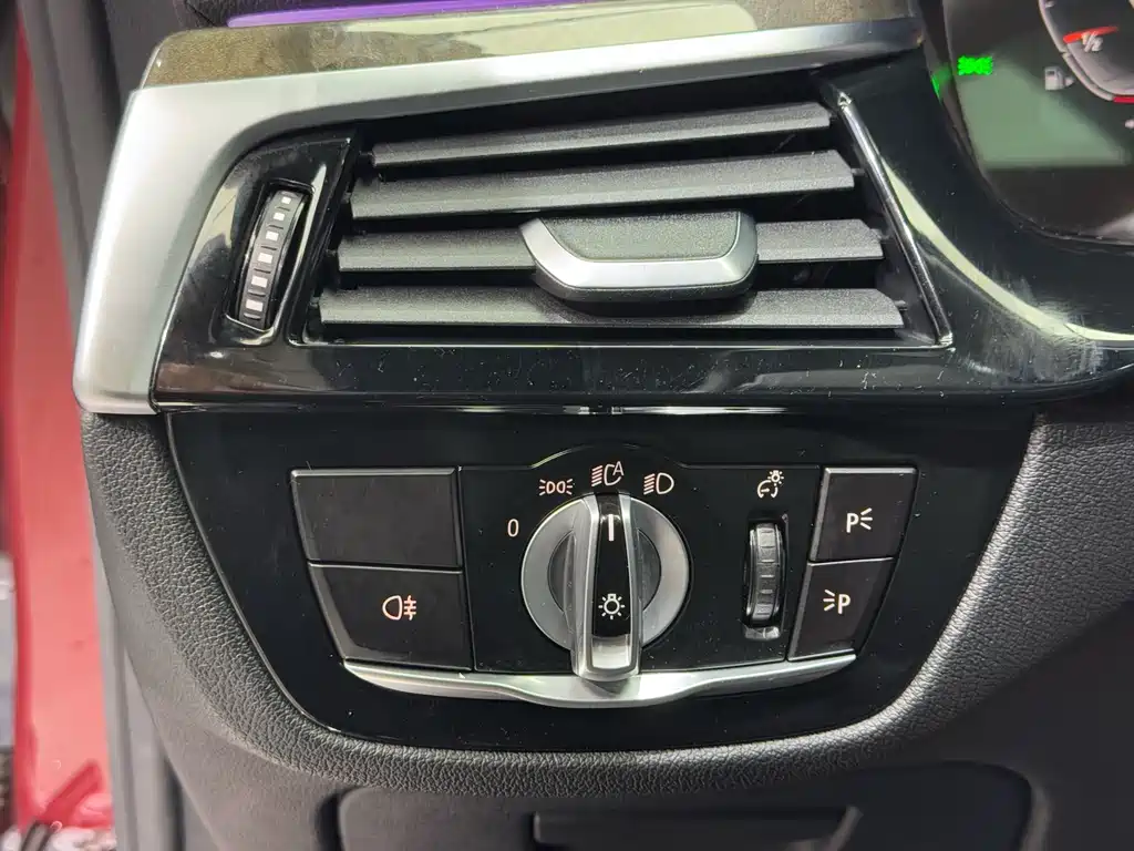 BMW BMW 6 Series GT 2021 Model Year Facelift 630i M Sport Package 2021 - thumbnail 26