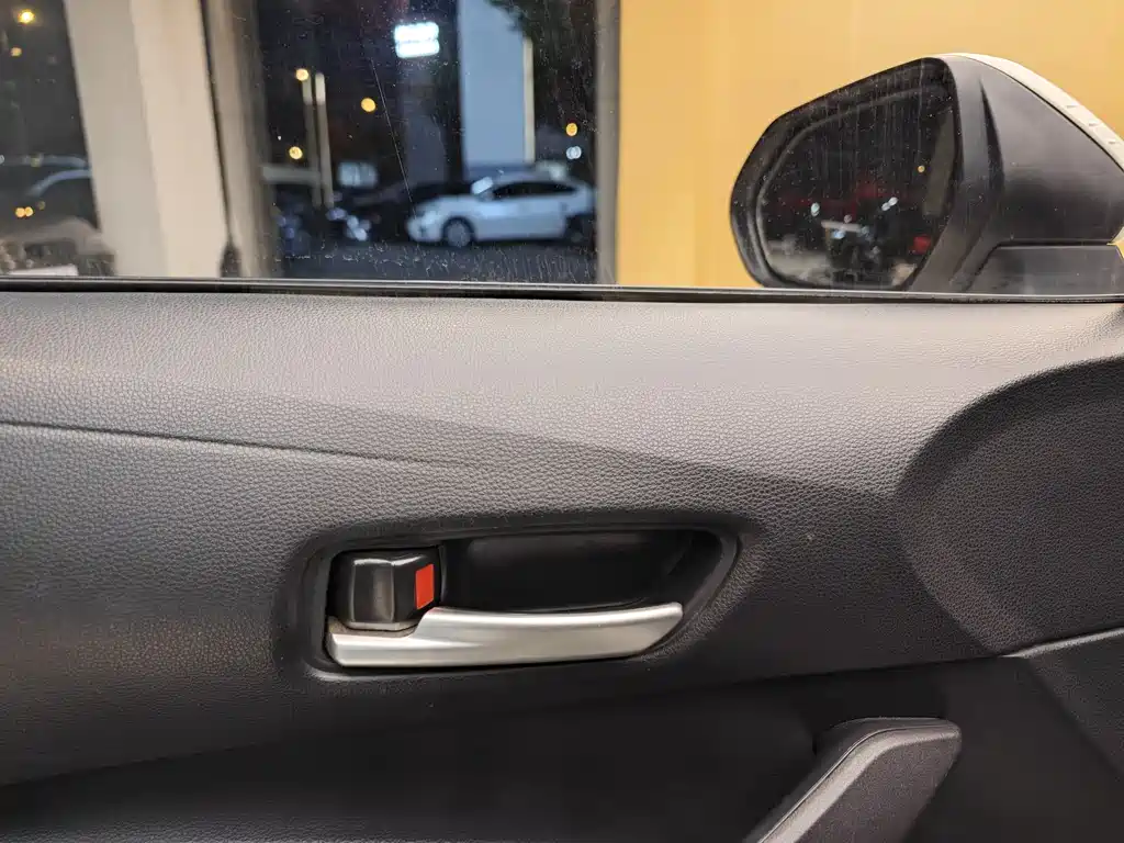 Toyota Toyota Corolla 2021 TNGA 1.5L CVT XLE 2022 - thumbnail 8