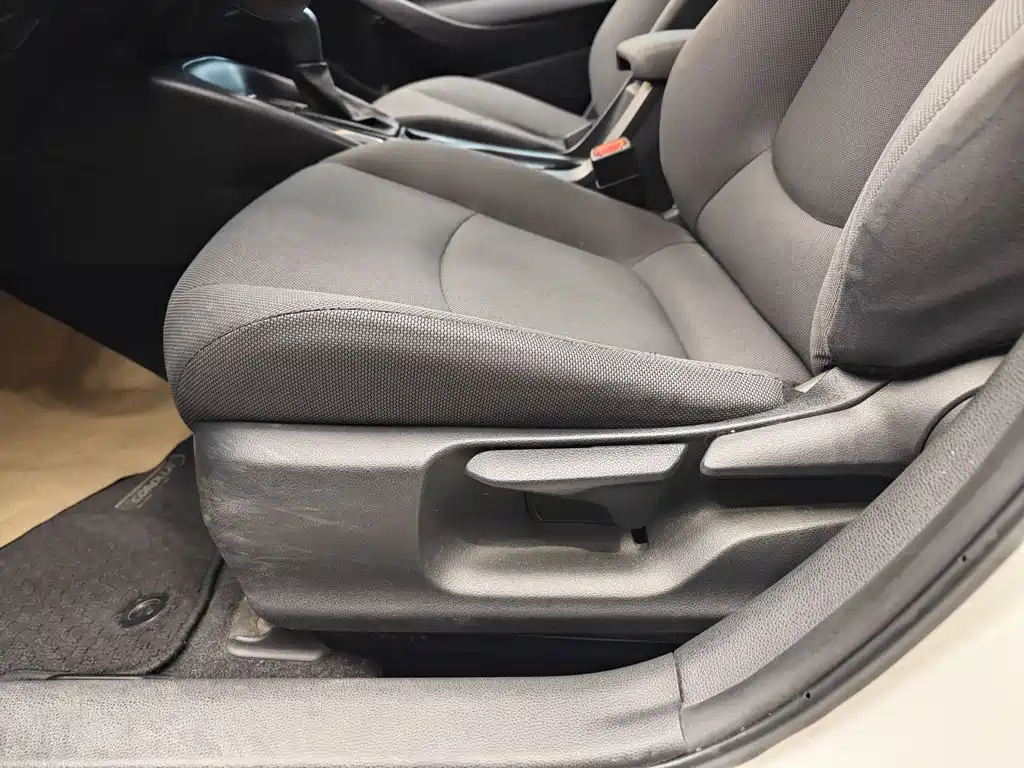 Toyota Toyota Corolla 2021 TNGA 1.5L CVT XLE 2022 - thumbnail 10