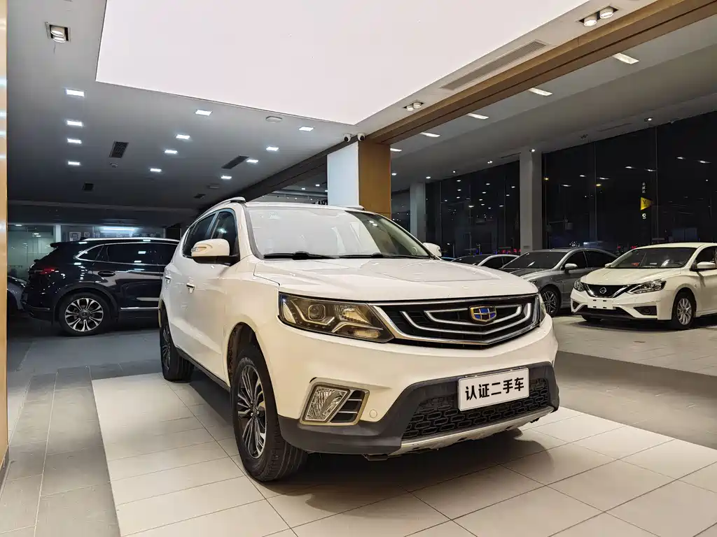 Geely Auto Geely Emgrand X6 2016 1.8L Manual Luxury Edition 2017 - thumbnail 4