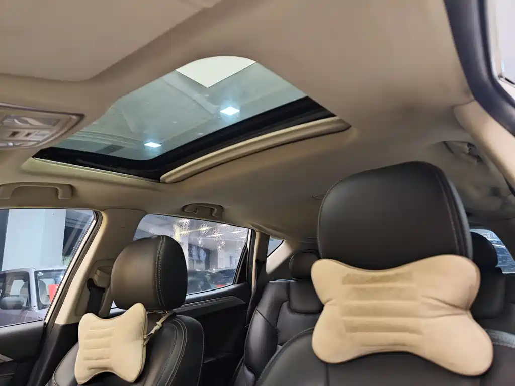 Geely Auto Geely Emgrand X6 2016 1.8L Manual Luxury Edition 2017 - thumbnail 12