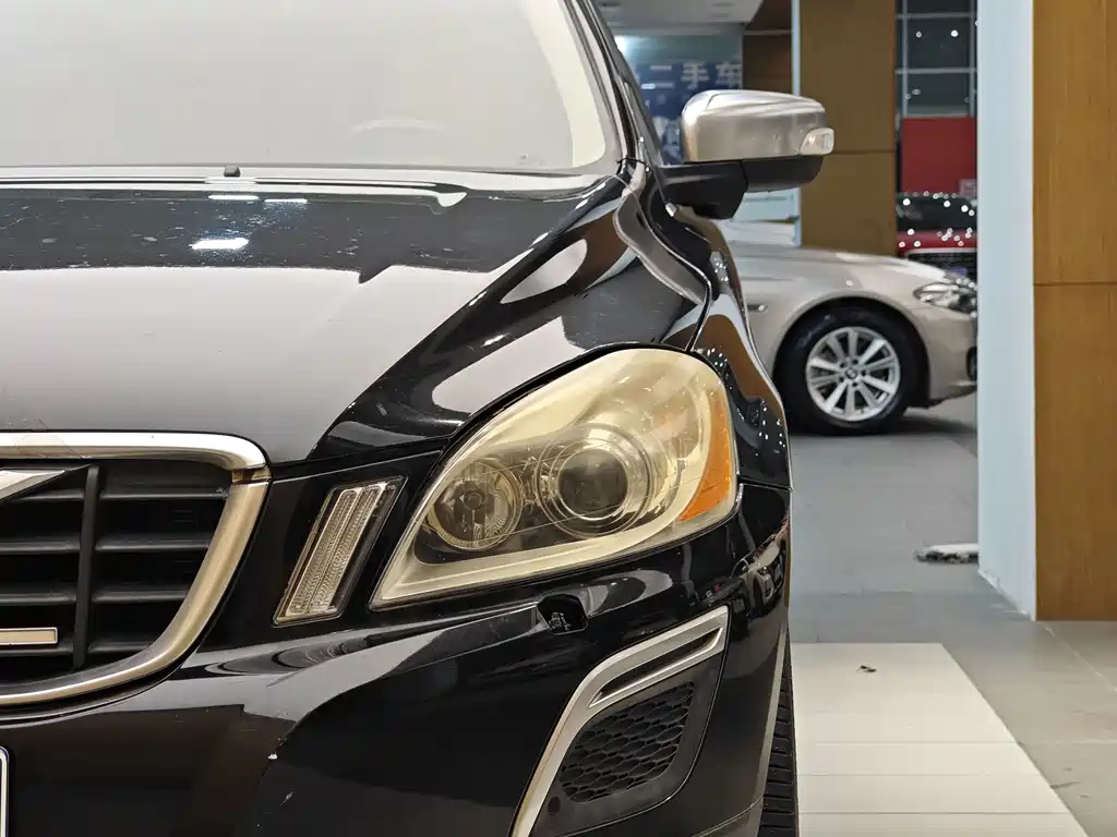 Volvo Volvo XC60 Import 2012 T6 AWD Sport Edition 2012 - thumbnail 2